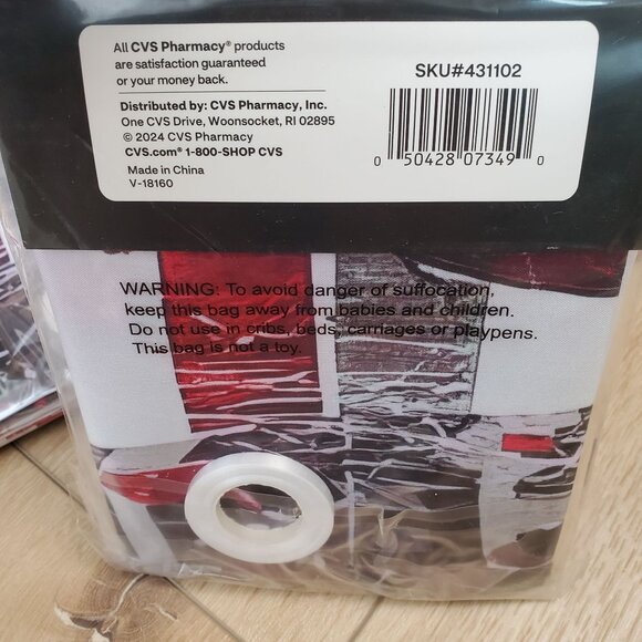 4 Halloween Window Decor Spooky Village Blood Splatter 39" Haunted Horror Lot - Picture 5 of 12